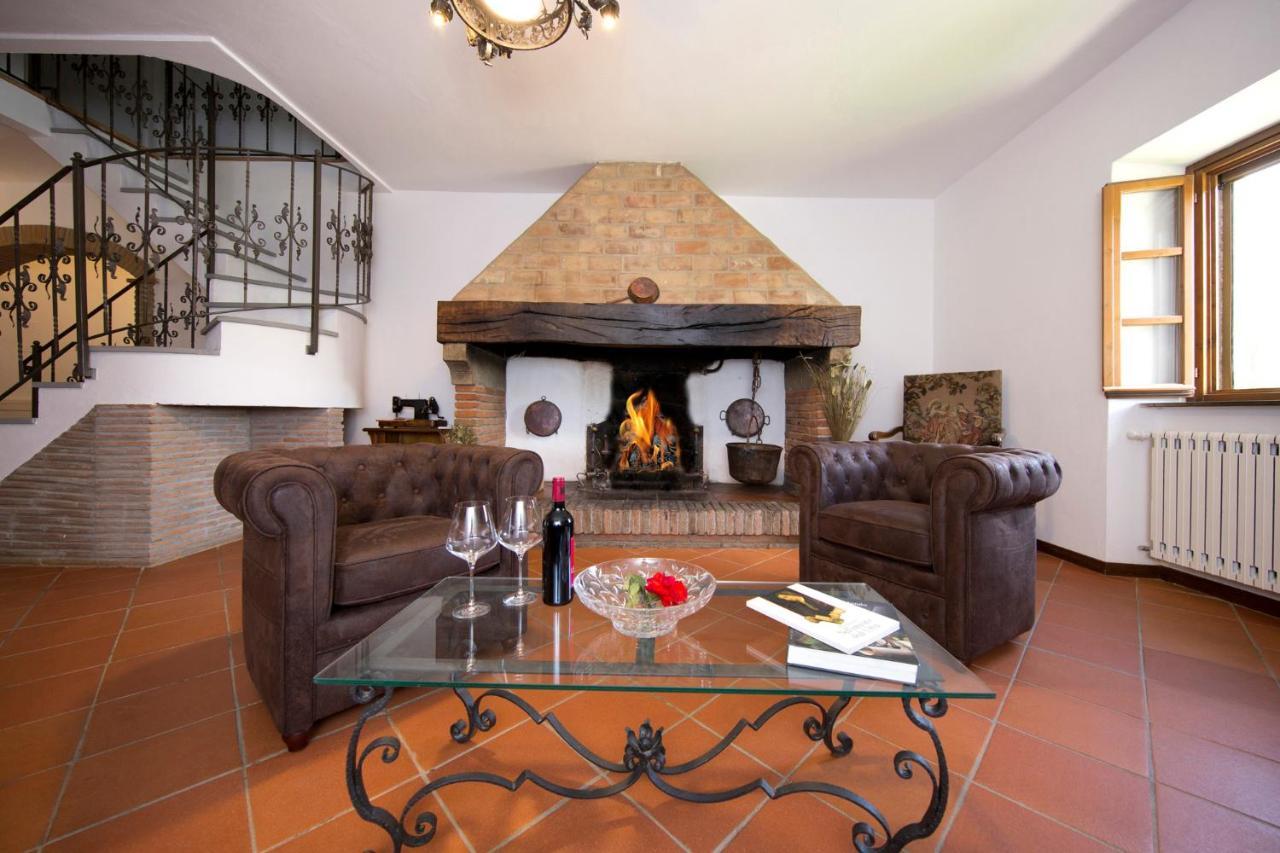 Podere Le Volte Country House La Mita Чивитела ин Вал ди Киана Екстериор снимка
