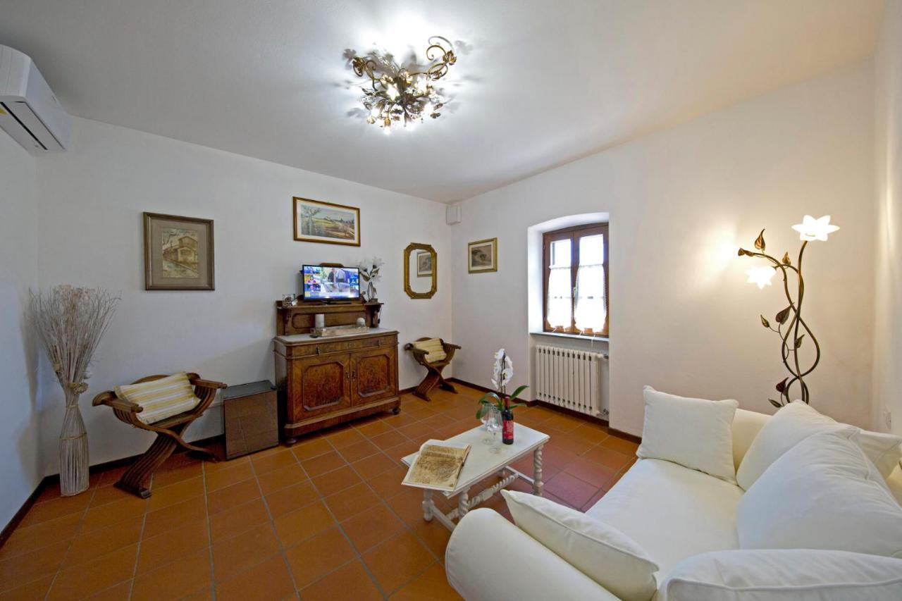 Podere Le Volte Country House La Mita Чивитела ин Вал ди Киана Екстериор снимка